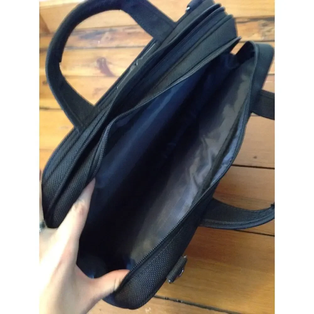 Codi Black Shoulder Messenger Bag Laptop Case Carry-On Luggage Attache 16